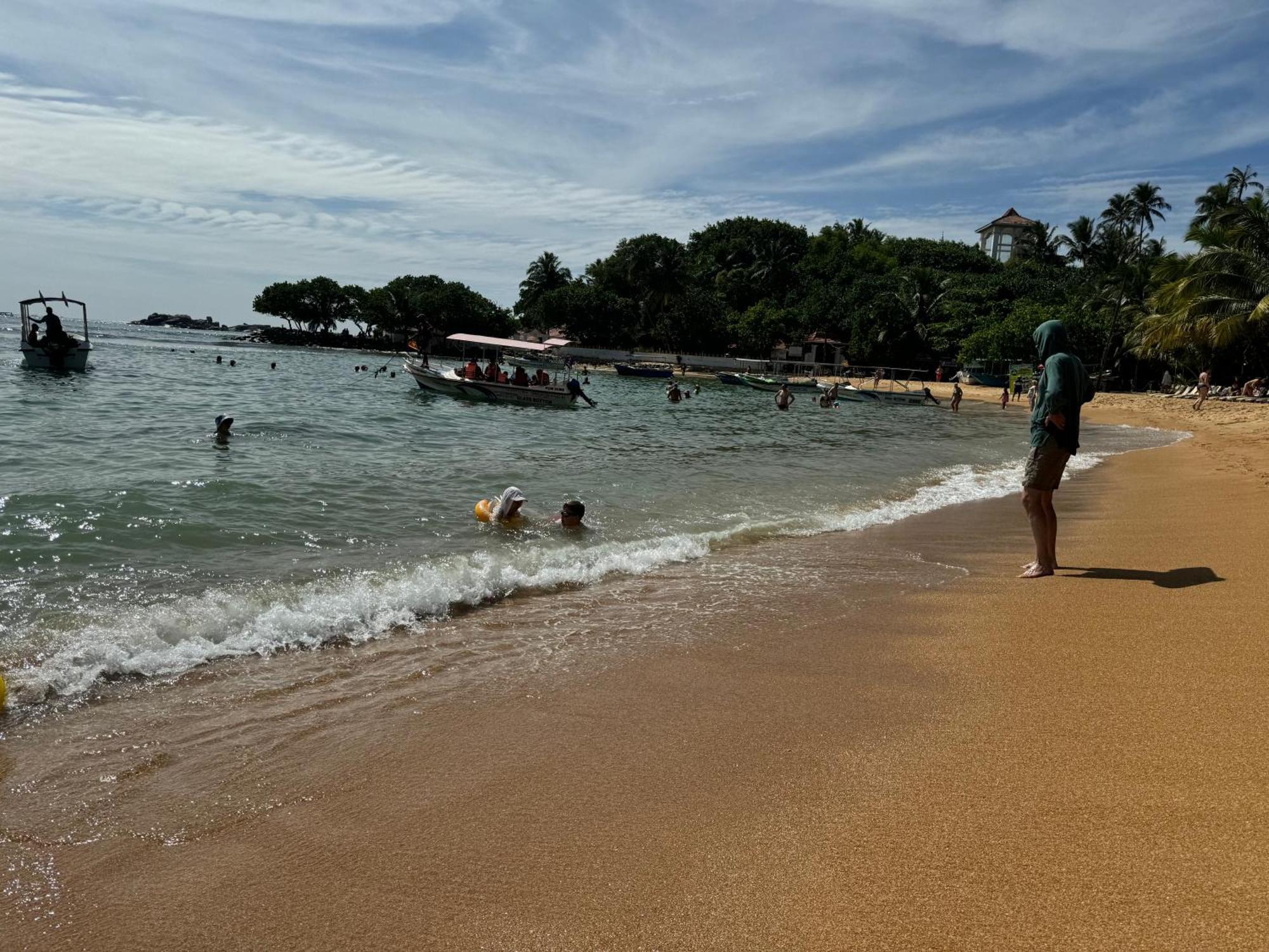 Brinkhouse Guesthouse , Unawatuna Beach Exterior photo